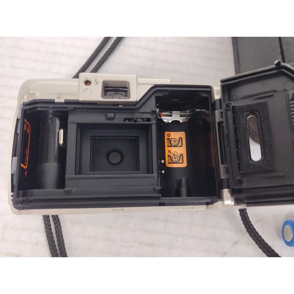 Olympus Trip 50 AF QD 35mm Point & Shoot Film Camera [Untested]